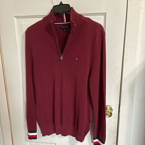 Tommy Hilfiger sweater